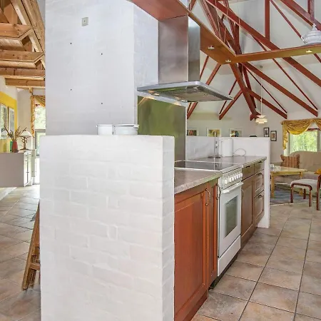 Vakantiehuis 8 Person In N Rre Nebel